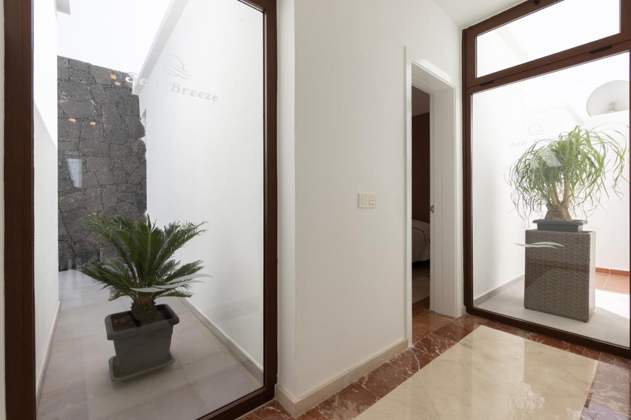 Villa Sea Breeze Jarea Playa Blanca  Exterior photo