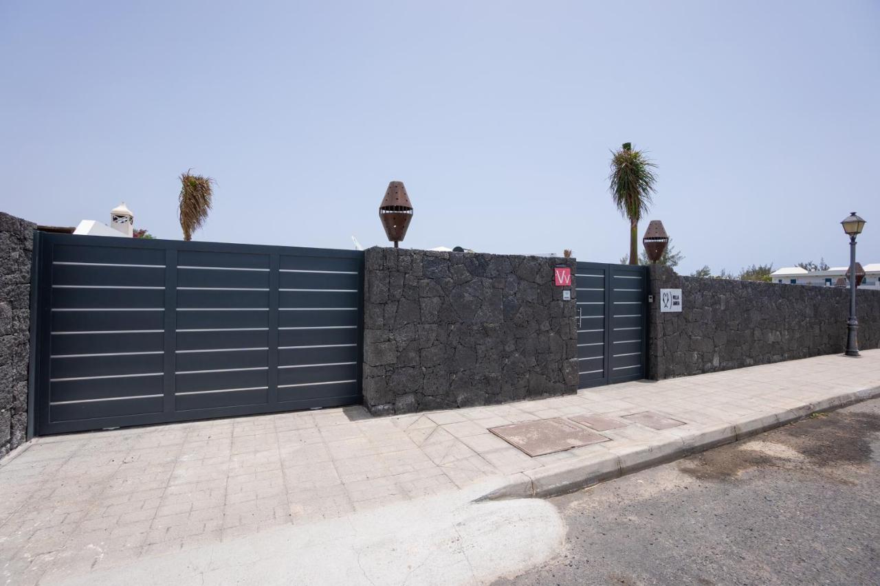 Villa Sea Breeze Jarea Playa Blanca  Exterior photo
